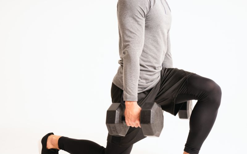 leg workout with dumbbells