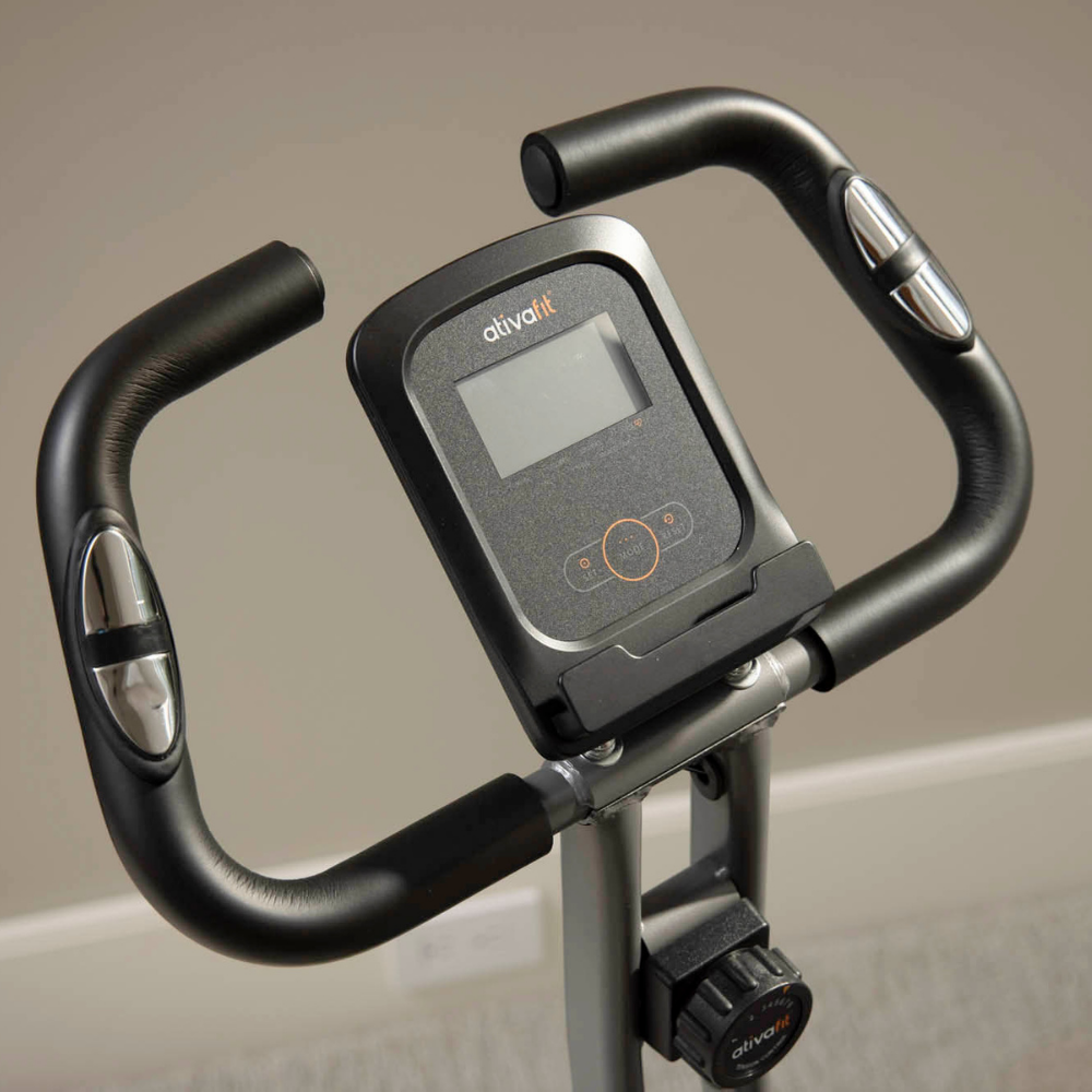 F8 Foldable Exercise Bike w. Health Monitor